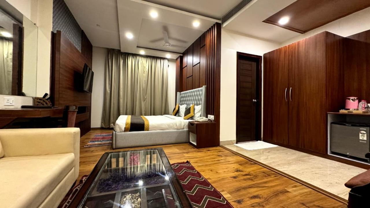 Hotel River Rhythm Assi Ghat Varanasi Eksteriør billede
