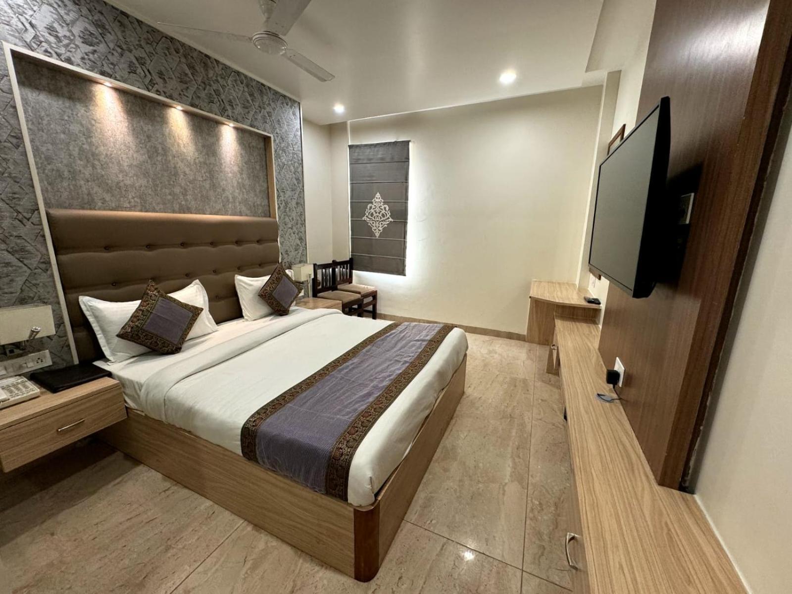 Hotel River Rhythm Assi Ghat Varanasi Eksteriør billede
